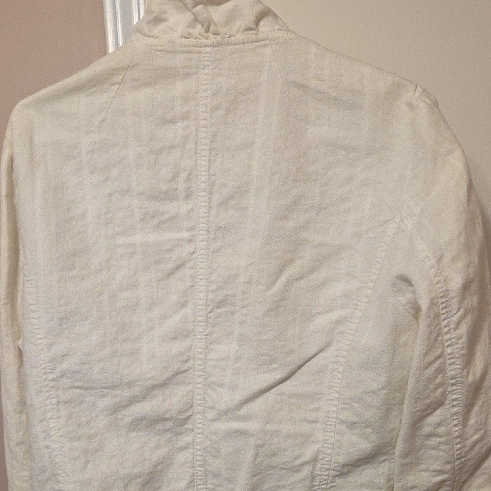 Sandwich Cream Ruffle Blazer - Picture 5 of 6